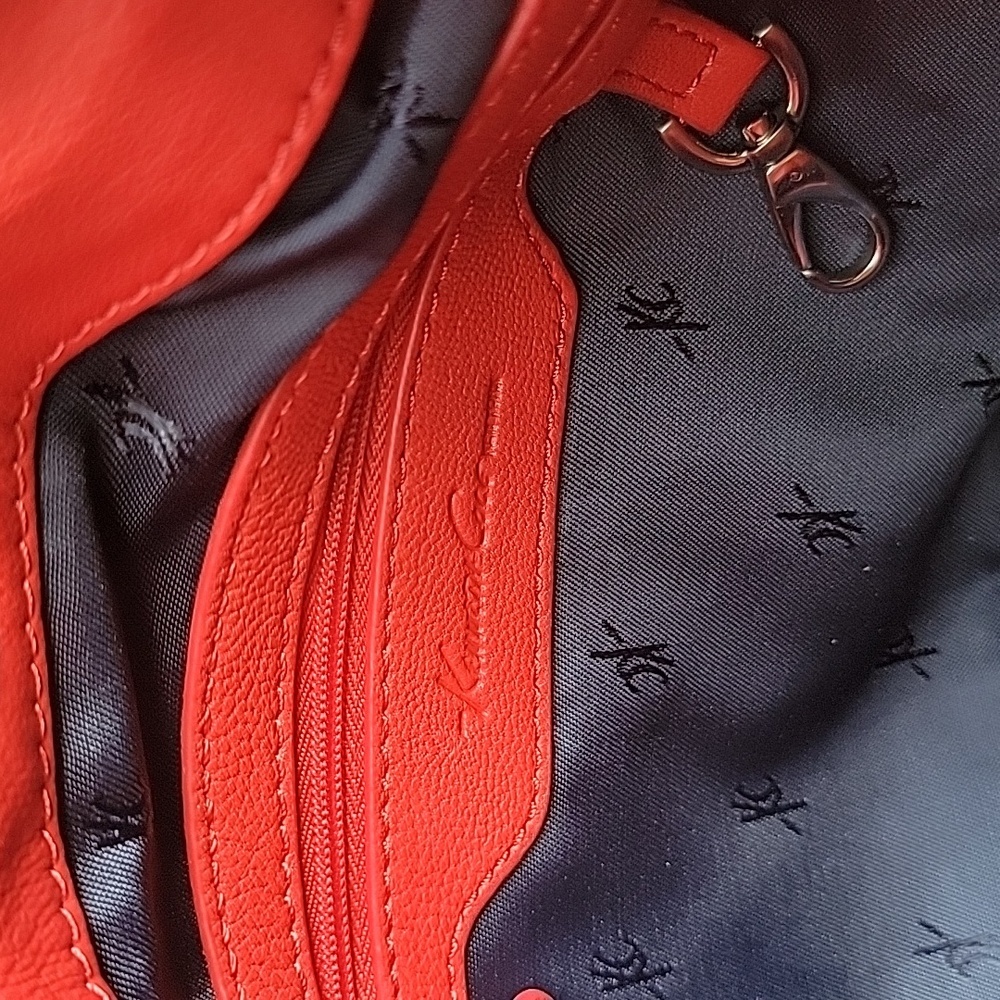 Kenneth Cole New York Bag - Picture 10 of 13